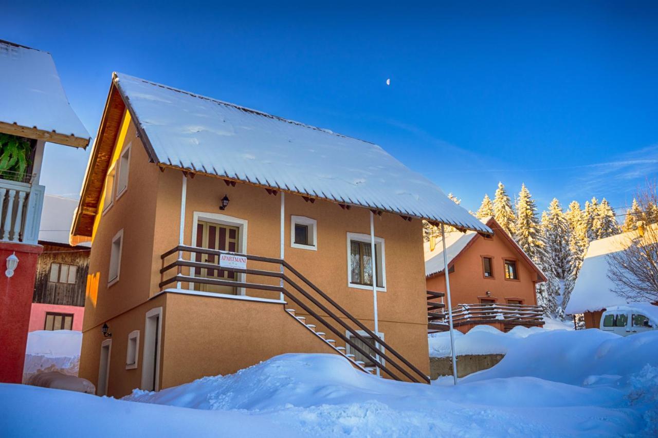 Apartmani Mila Zabljak  Bagian luar foto