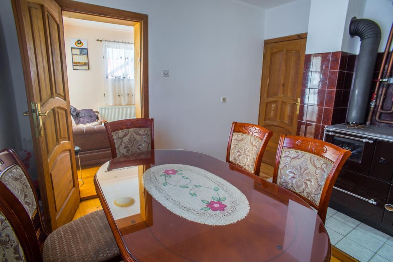 Apartmani Mila Zabljak  Bagian luar foto